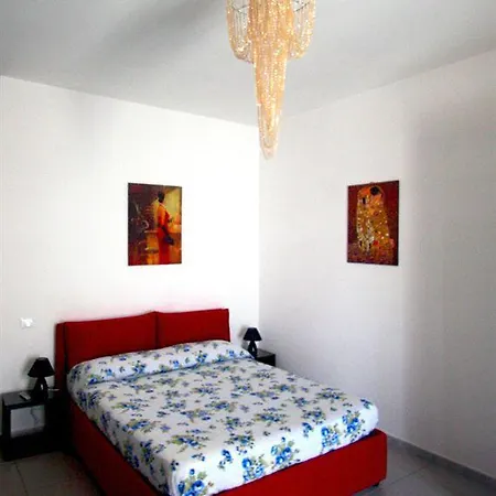Megaride Santa Lucia 4* Neapel