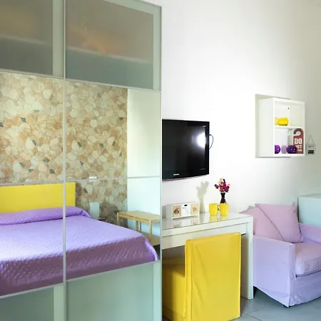 Megaride Santa Lucia Bed & Breakfast Naples