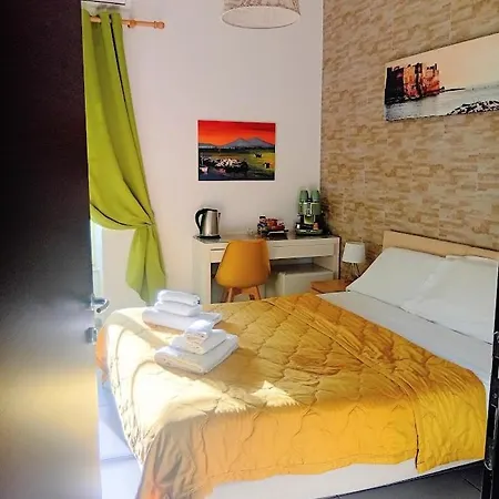 Bed & Breakfast Megaride Santa Lucia