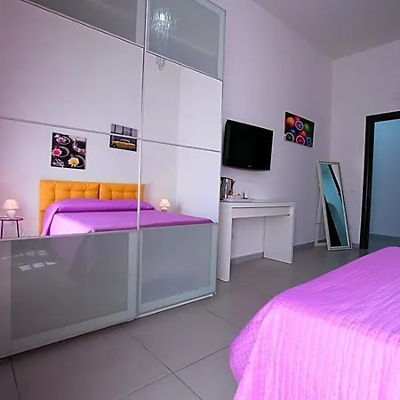 Bed & Breakfast Megaride Santa Lucia