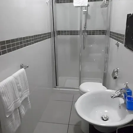 Bed & Breakfast Megaride Santa Lucia 4*