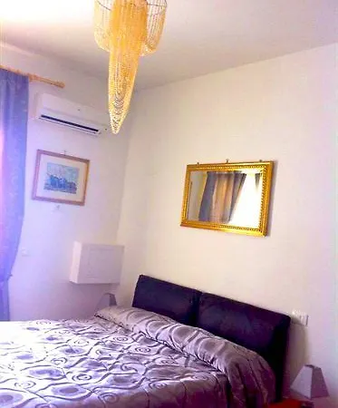 Bed & Breakfast Megaride Santa Lucia