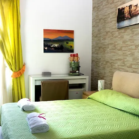 Megaride Santa Lucia